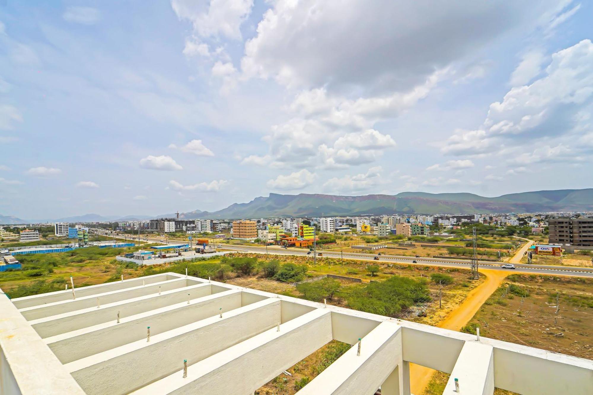 Hotel O Jayam Residency Τιρουπάτι Εξωτερικό φωτογραφία